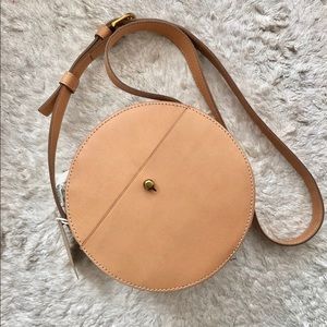 Madewell nude round crossbody bag